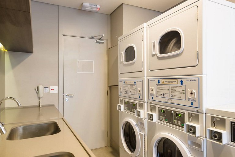 Apartamento decorado com vista