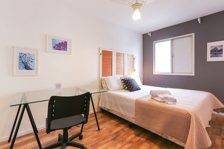 Apartamento espaçoso em Pinheiros ao lado do metrô
