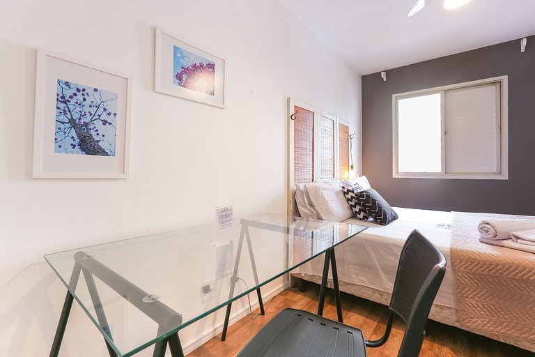 Pinheiros Spacious apartment by Vila Madalena