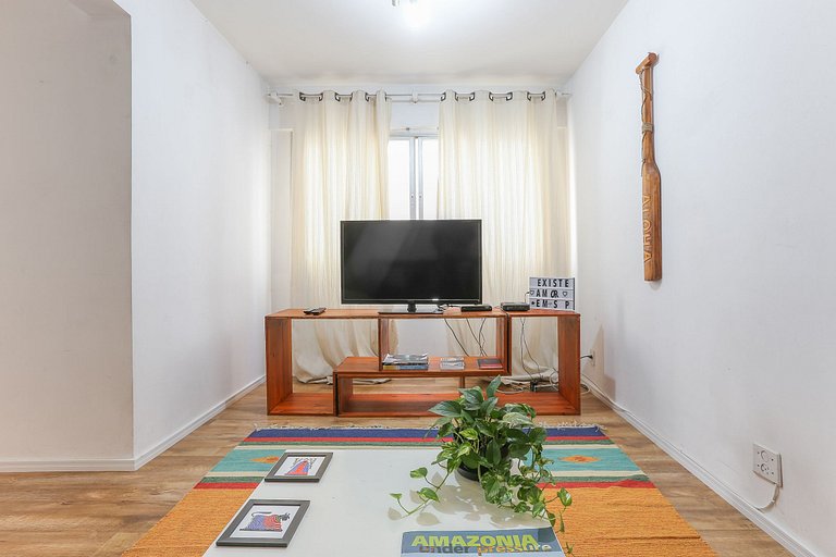 Pinheiros Spacious apartment by Vila Madalena