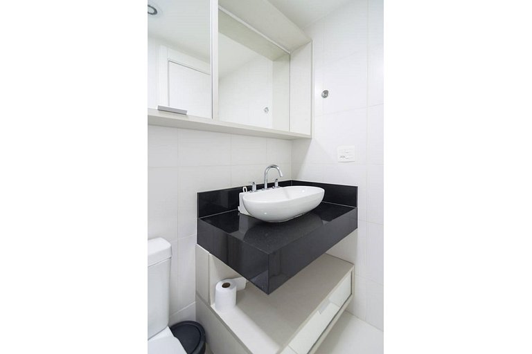 Vila Madalena Studio | garage | balcony | pool