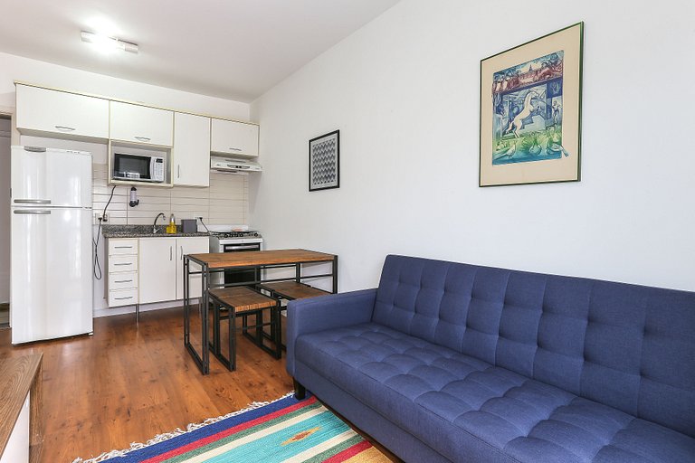 apartament at benedito calixto | garage | pool | AC