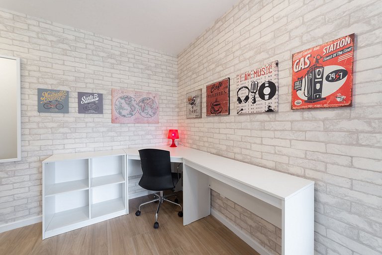 Large and modern studio close to Av Paulista