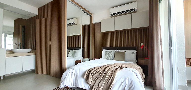 Studio next to Paulista ave