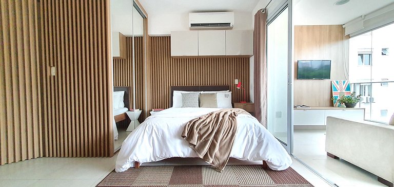 Studio next to Paulista ave