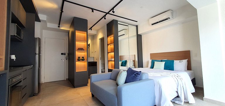 Industrial decorated studio close to AV. Paulista