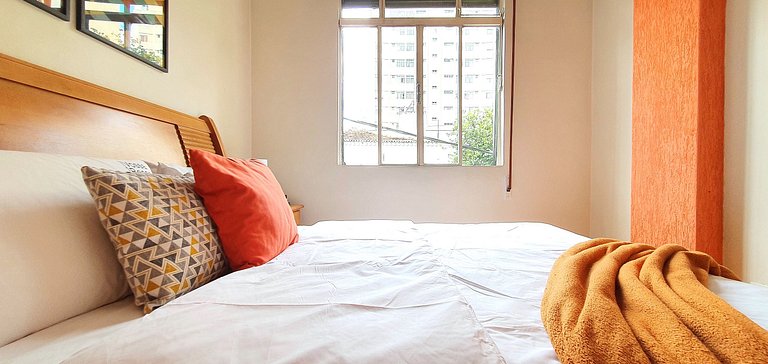 Espaçoso e Charmoso 2 quartos em Pinheiros