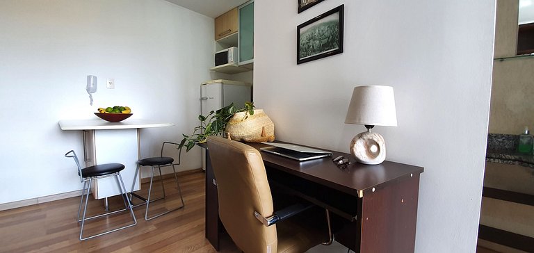 Studio w/ Balcony Steps from Paulista