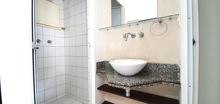 Studio w/ Balcony Steps from Paulista