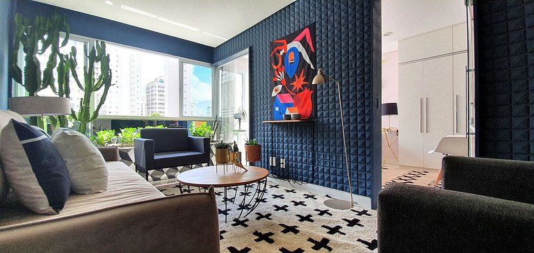 MODERN AND VIBRANT 2 BLOCKS FROM Av PAULISTA