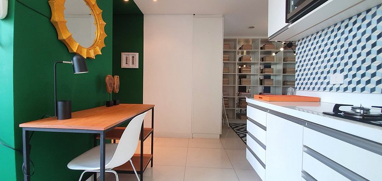 MODERN AND VIBRANT 2 BLOCKS FROM Av PAULISTA