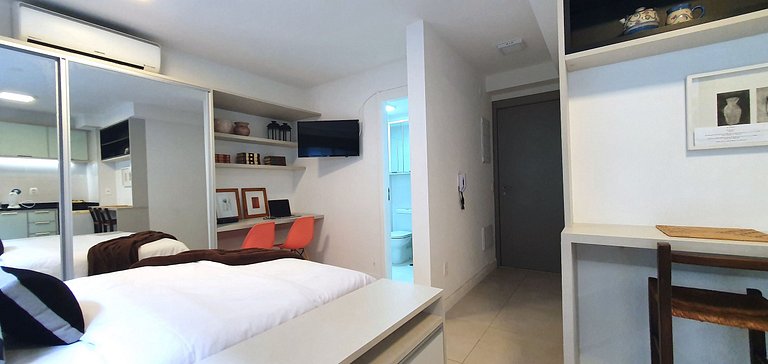 Vila Madalena Studio | garage | balcony | pool