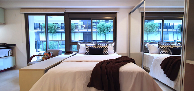 Vila Madalena Studio | garage | balcony | pool