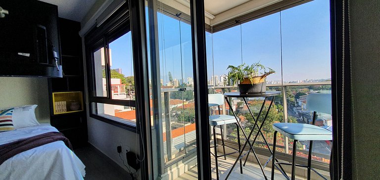 Apartamento decorado com vista
