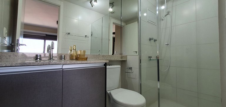 Apartamento decorado com vista