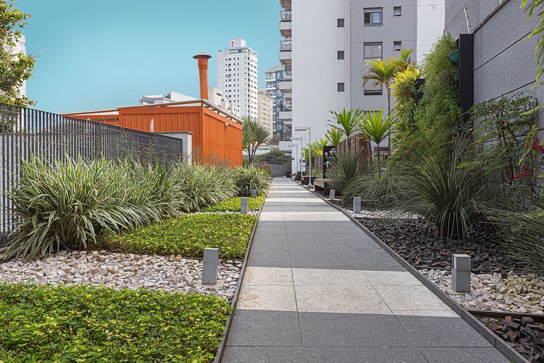 Vila Madalena Studio | garage | balcony | pool