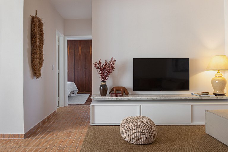 Bright Boho Chic with a Stunning View in Jardins