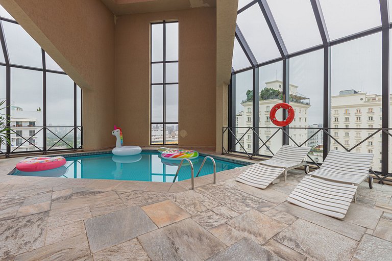 Retro flat unit in the heart of Jardins