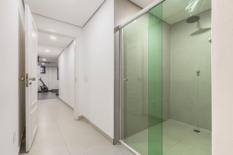Flat Retrô nos Jardins c/ Garagem e Piscina