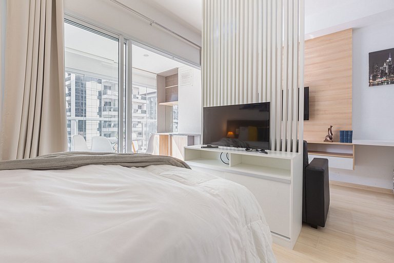 Modern Augusta Studio w/ AC & Gym