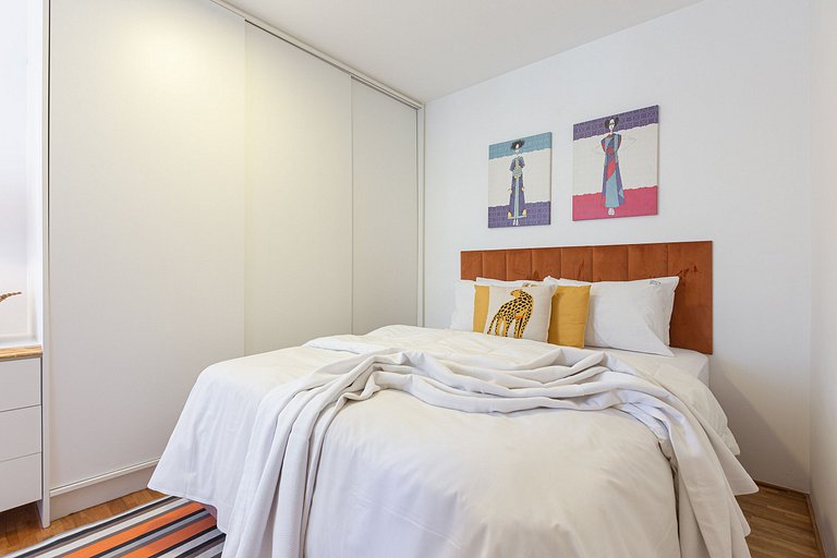 Beautiful 2 bedroom with great location