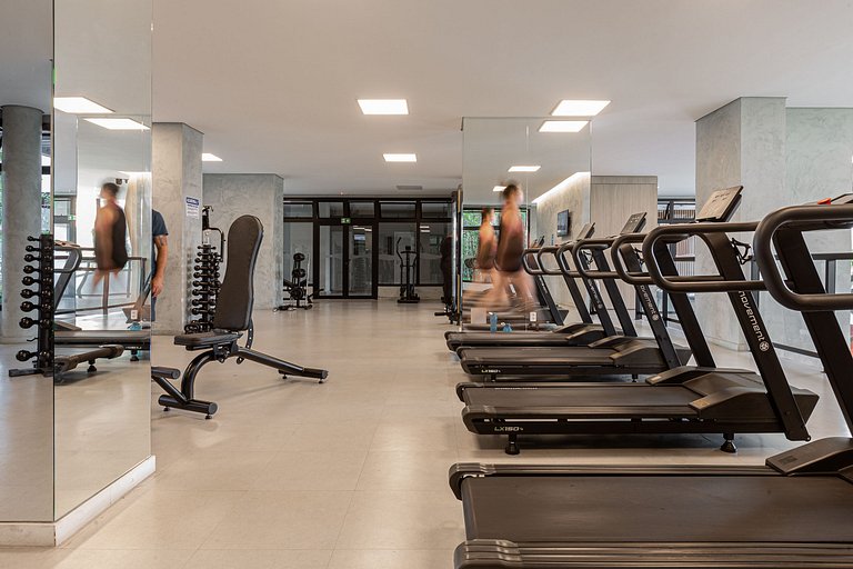 Beach pool | Gym | Oasis in Brás