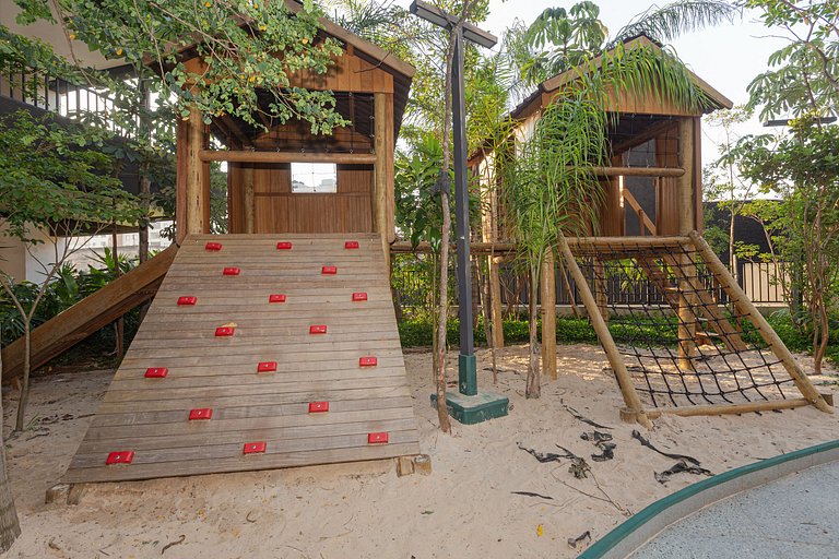 Beach pool | Gym | Oasis in Brás