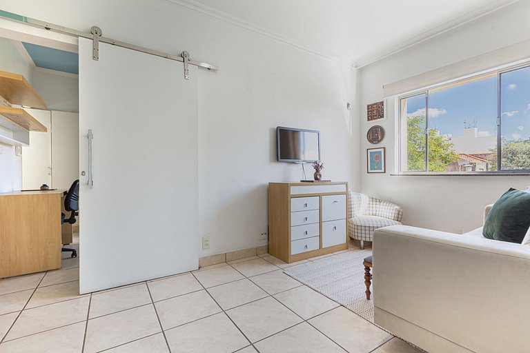 Next to Allianz | 2 bedrooms