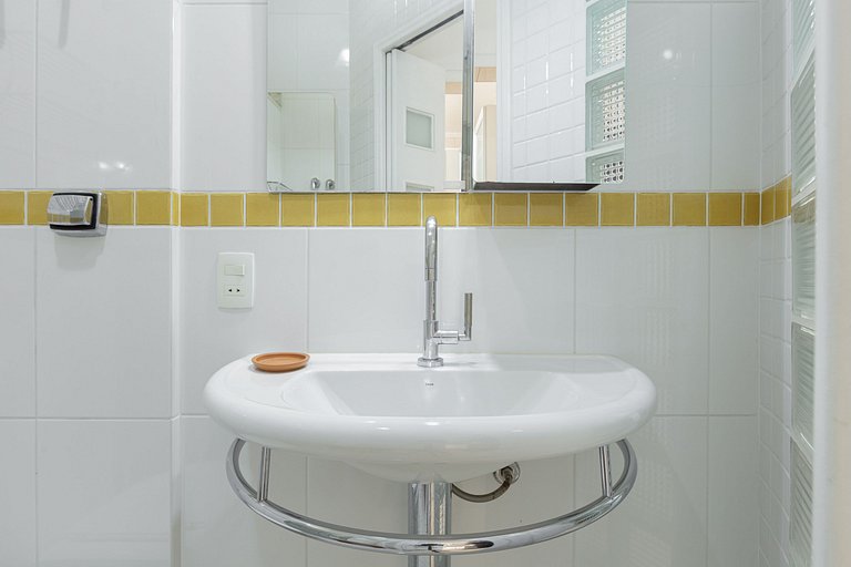 Next to Allianz | 2 bedrooms