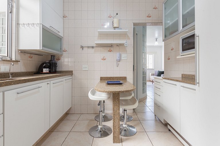 Next to Allianz | 2 bedrooms