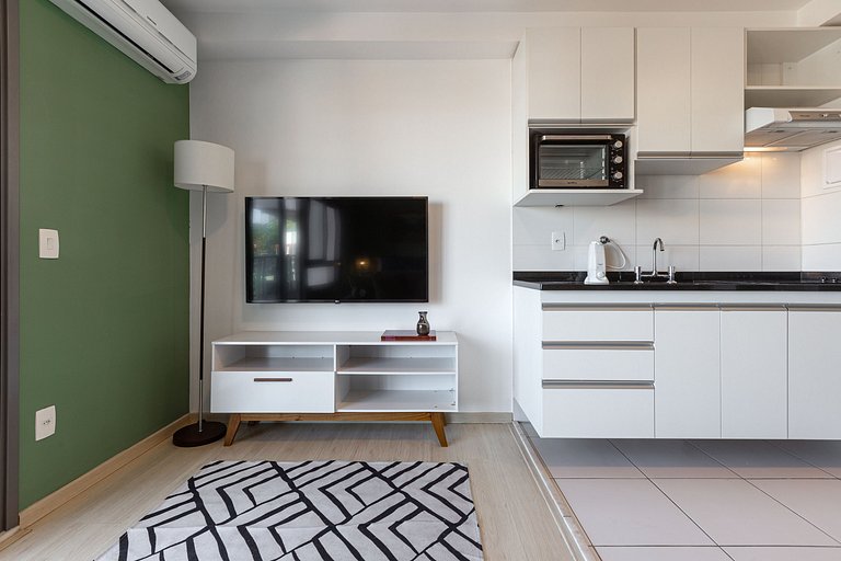 Estúdio Vila Madalena | Garagem | Piscina | Vista