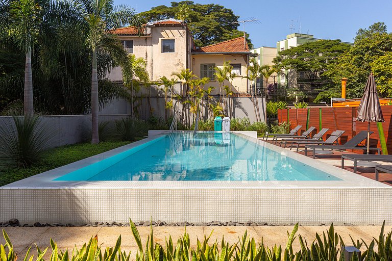 Estúdio Vila Madalena | Garagem | Piscina | Vista