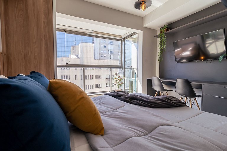 comfortable studio at bela cintra | 200mbps | pool