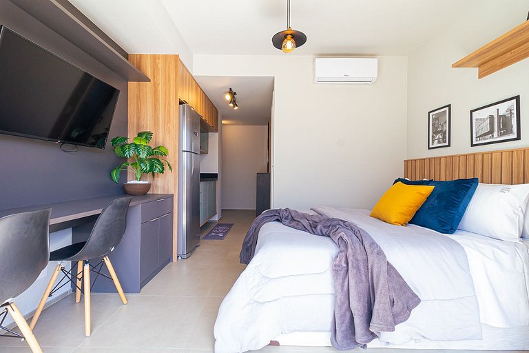comfortable studio at bela cintra | 200mbps | pool