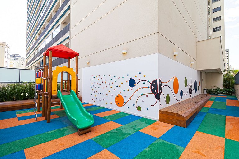 Prox. AV. Paulista e Sirio Libanes | piscina | AC