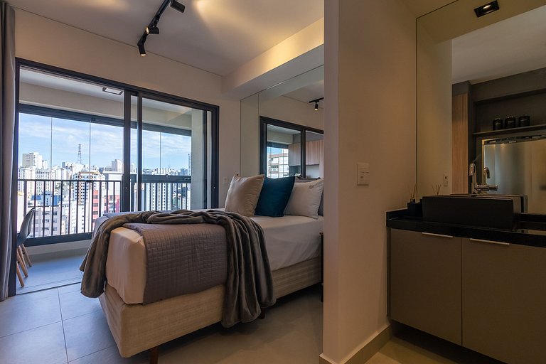 Proximo Paulista e Sirio Libanes com piscina
