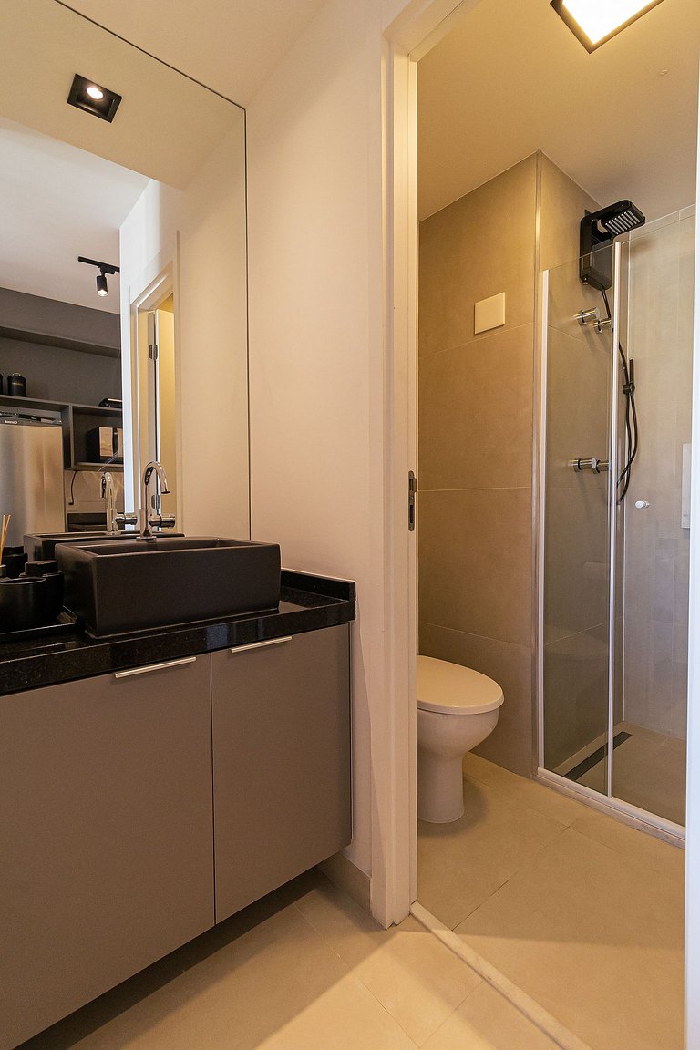 Proximo Paulista e Sirio Libanes com piscina
