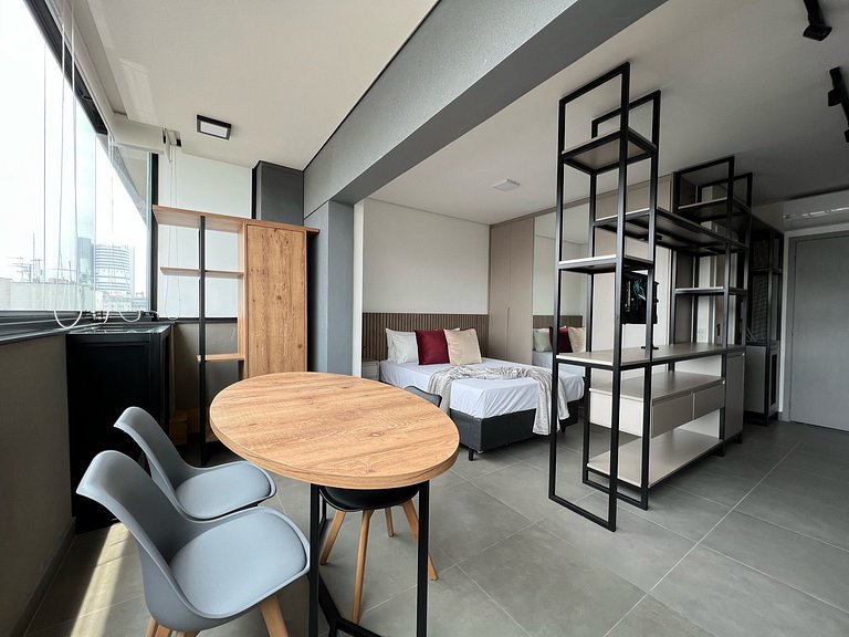 Design Studio in Pinheiros w/ Garage & Pool