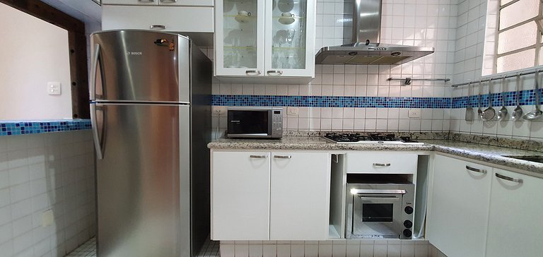 Espaçoso e Charmoso 2 quartos em Pinheiros