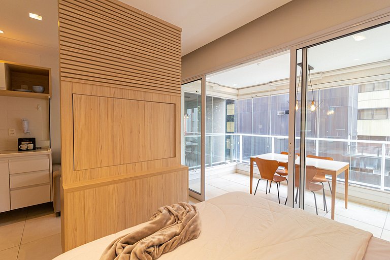 studio | 200mbps| garage | infinity pool