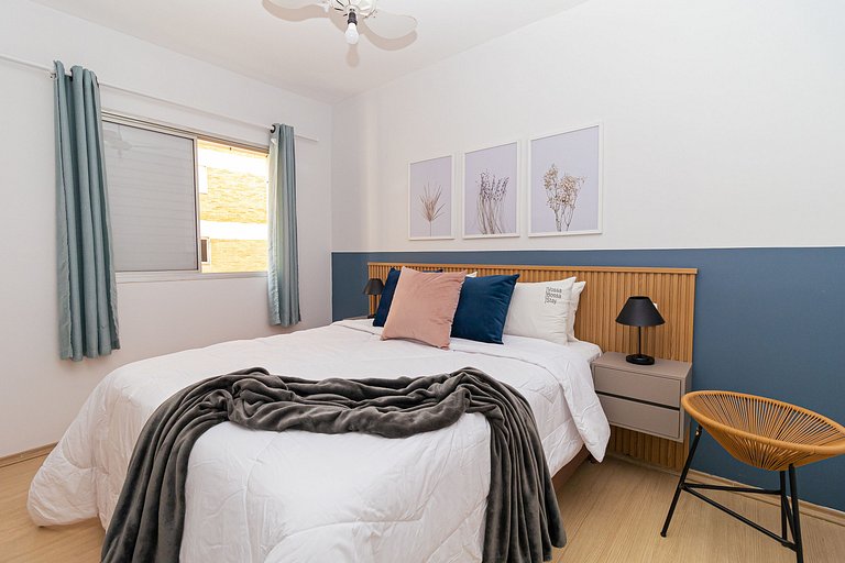 Large apartment close to Hospital Sirio L.