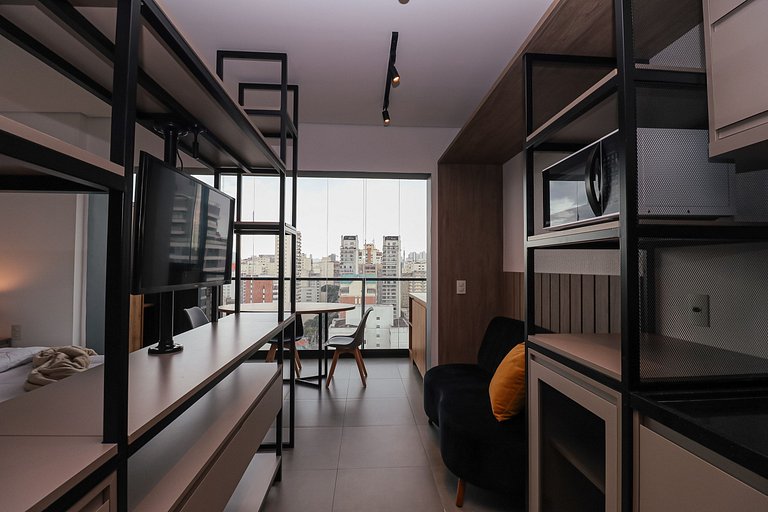 Studio Design em Pinheiros c/ Piscina e Garagem