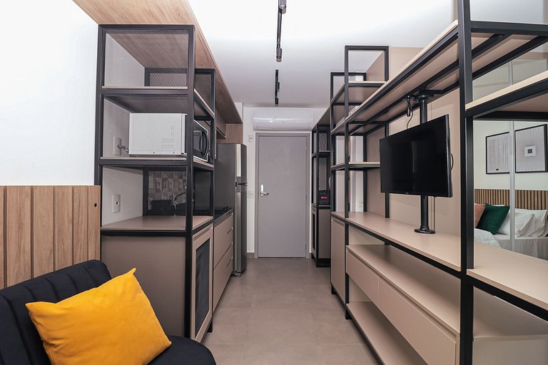 Studio Design em Pinheiros c/ Piscina e Garagem