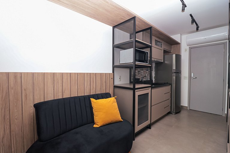 Studio Design em Pinheiros c/ Piscina e Garagem