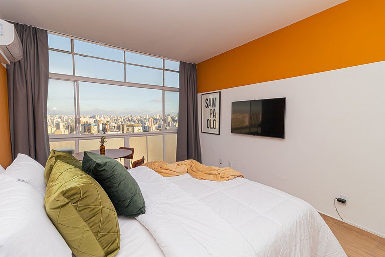 Copan 30th floor | 200mbps | Air conditioning