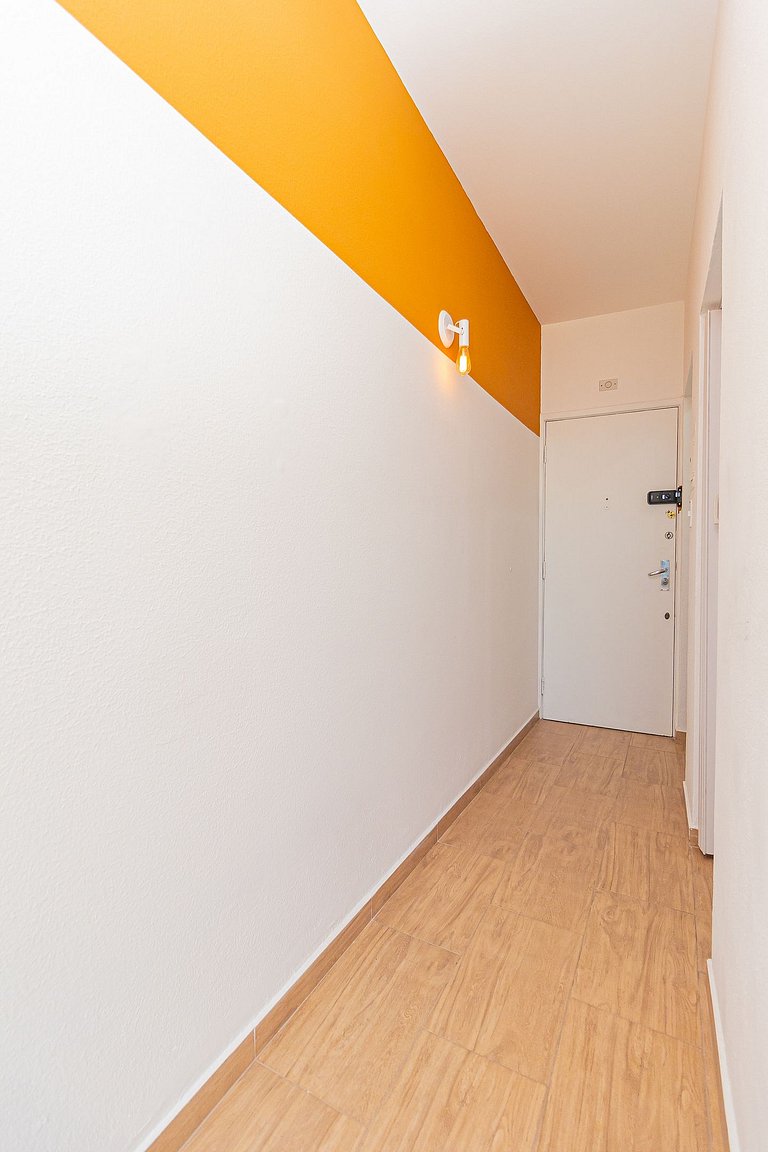 Copan 30th floor | 200mbps | Air conditioning
