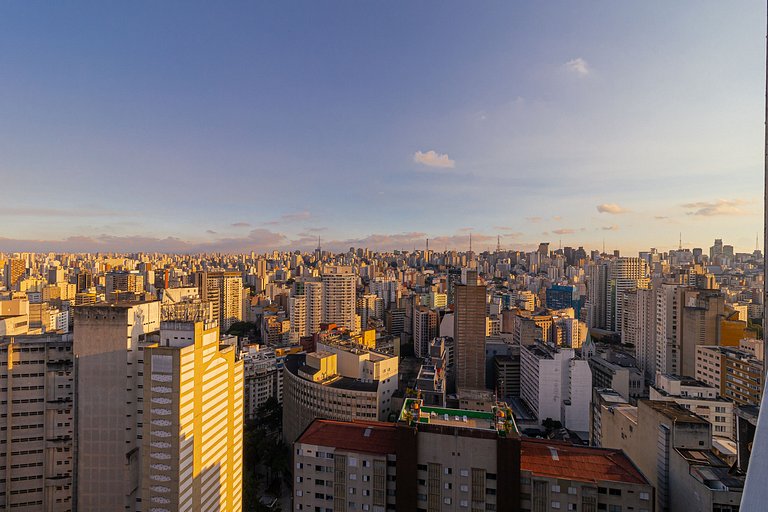Copan 30th floor | 200mbps | Air conditioning