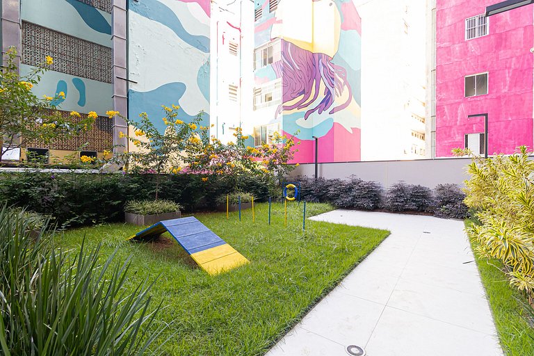 Studio autoral na República • Piscina rooftop