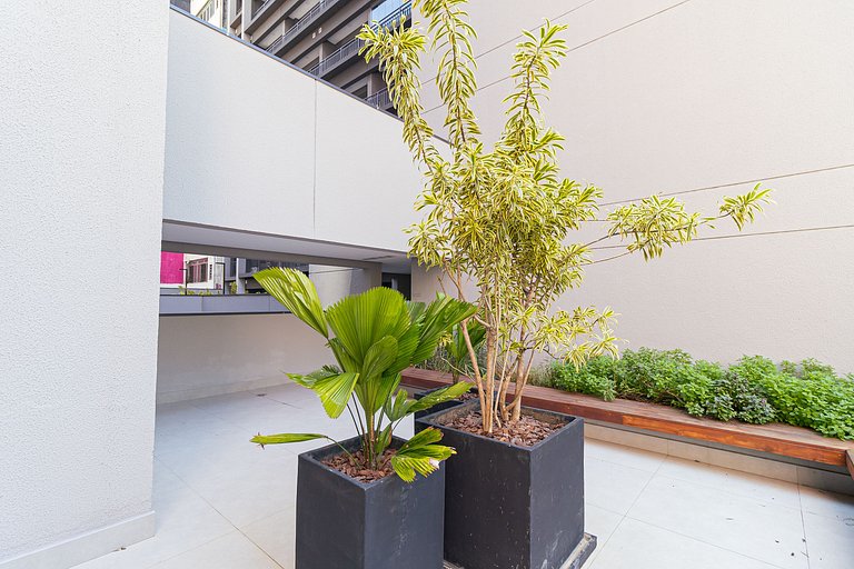 Authorial studio in República + rooftop pool