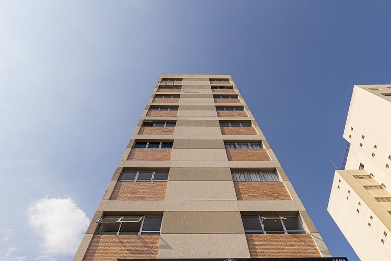 Apartamento amplo próximo a USP